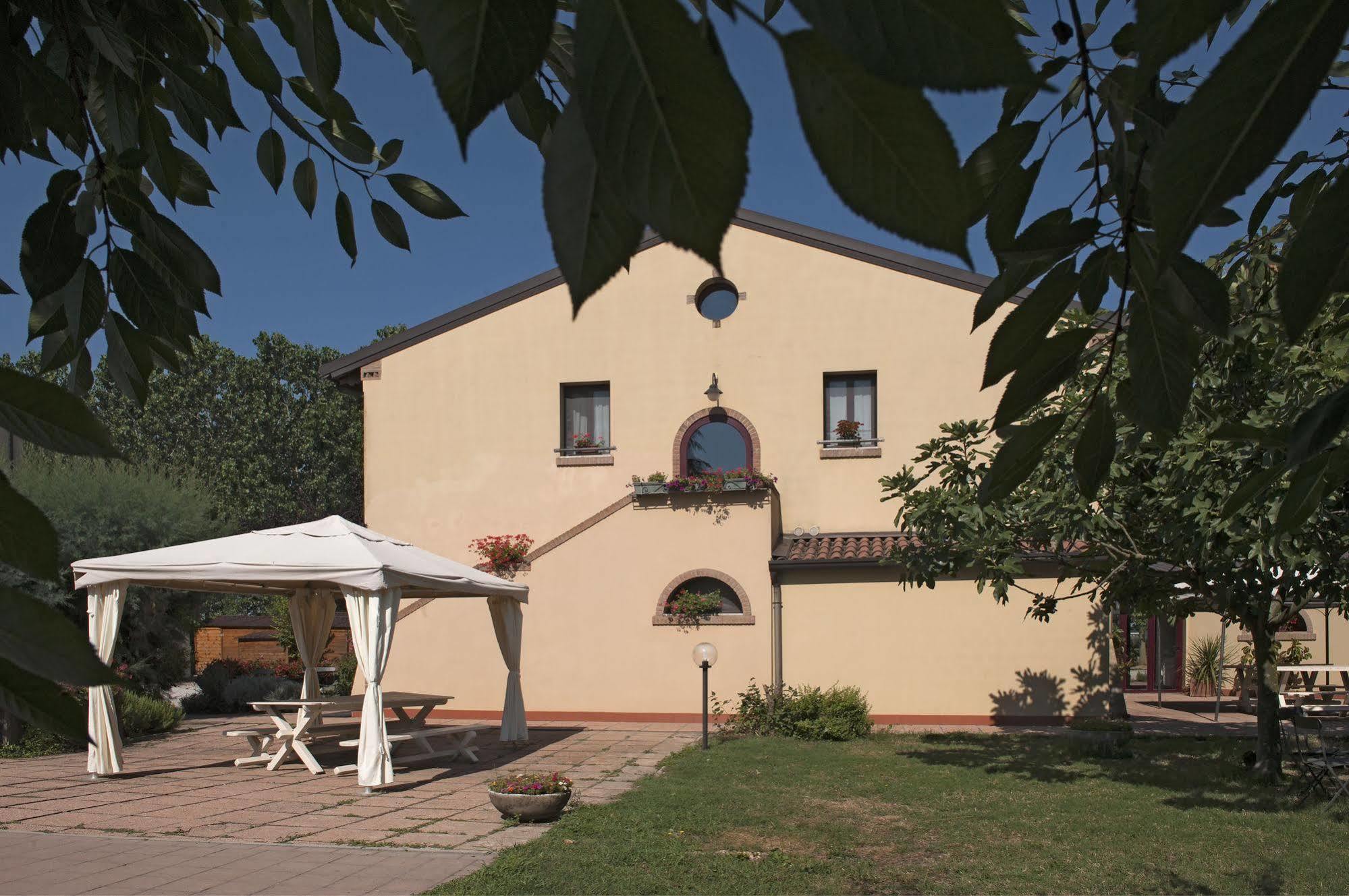Villa Belfiore Ostellato Екстериор снимка